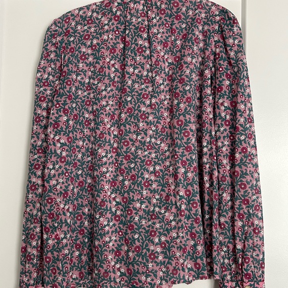 Banjanan cotton floral blouse with ruffle details, button front, pockets. Small - Picture 6 of 6